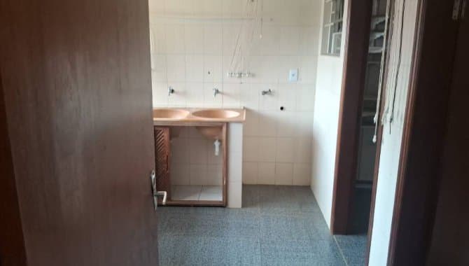 Foto 19 de 21: Apartamento em leilão em Rondonópolis - MT — Apartamento 165 m² (01 vaga) - Vila Aurora I - Rondonópolis - MT
