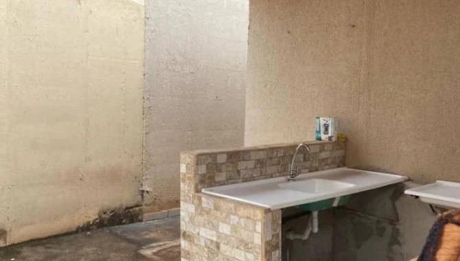 Foto 2 de 37: Casa em leilão em Itumbiara - GO, bairro Jardim Europa — Casa em Condomínio 68 m² (01 vaga) - Jardim Europa - Itumbiara - GO
