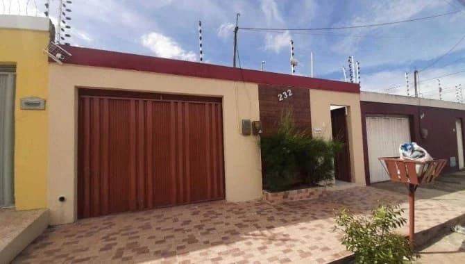 Foto 1 de 27: Casa em leilão em Juazeiro Do Norte - CE, bairro Aeroporto — Casa 90 m² - Aeroporto - Juazeiro do Norte - CE