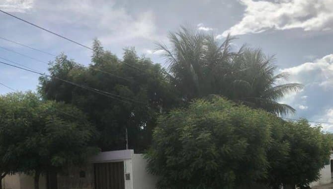 Foto 10 de 14: Casa em leilão em Senador Pompeu - CE — Casa 180 m² - Conjunto Cohab - Senador Pompeu - CE