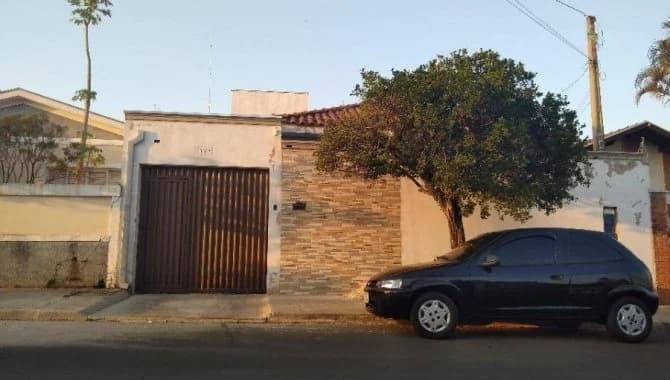 Foto 1 de 7: Casa em leilão em Limeira - SP, bairro Vila Piza — Casa 141 m² - Vila Piza - Limeira - SP