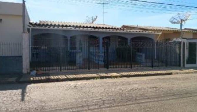 Foto 2 de 3: Casa em leilão em Três Corações - MG, bairro Jardim América — Casa 221 m² - Jardim América - Três Corações - MG