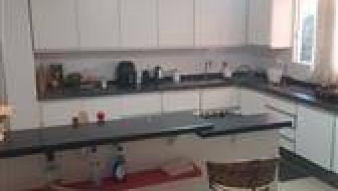 Foto 2 de 14: Casa em leilão em Colniza - MT, bairro Garça Ii — Casa em Condomínio 316 m² - Garça II - Colniza - MT