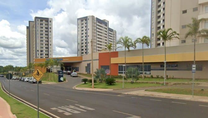 Foto 1 de 6: Comercial em leilão em Olímpia - SP, bairro Parque do Sol — Imóvel Comercial 740 m² (LUC 4 - Varanda Grill no Solar das Águas Park Resort) - Parque do Sol - Olímpia - SP