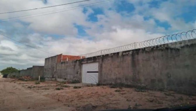 Foto 1 de 2: Casa em leilão em Tutóia - MA — Casa 257 m² - Tutóia-MA - Rua São Francisco, s/n - Comum