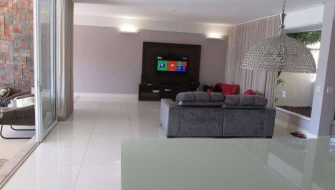 Foto 8 de 14: Casa em leilão em Trindade - GO, bairro Vila Padre Eterno — Casa 351 m² - Vila Padre Eterno - Trindade - GO