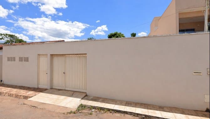 Foto 1 de 3: Casa em leilão em Inhumas - GO, bairro Anhanguera — Casa 215 m² - Anhanguera - Inhumas - GO