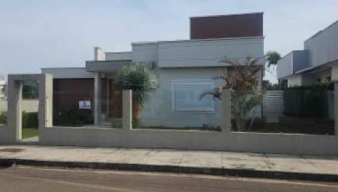 Foto 1 de 8: Casa em leilão em Concórdia - SC, bairro Parque de Exposições — Casa 202 m² - Parque de Exposições - Concórdia - SC