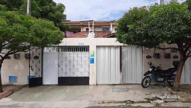 Casa em leilão em Fortaleza - CE, bairro Cidade dos Funcionários — Casa 100 m² - Cidade dos Funcionários - Fortaleza - CE