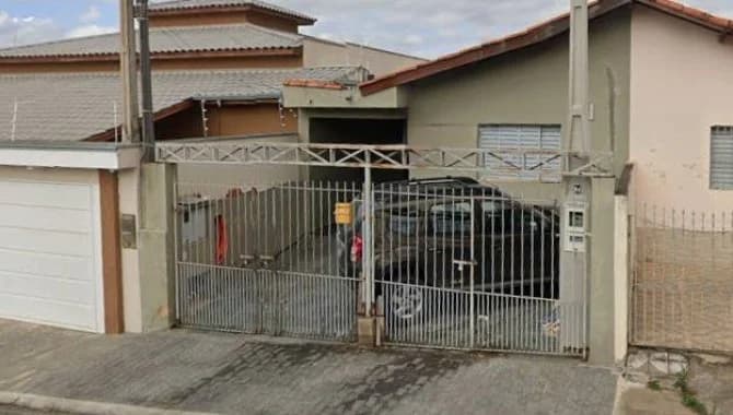 Foto 1 de 13: Casa em leilão em Salto De Pirapora - SP, bairro Jardim Aurea — Casa 50 m² - Jardim Aurea - Salto De Pirapora - SP