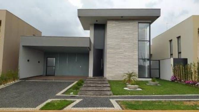Foto 1 de 18: Casa em leilão em Anápolis - GO — Casa em Condomínio 201 m² (01 vaga) - Condomínio Terras Alpha Anápolis - Anápolis - GO