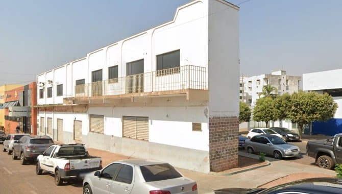 Foto 3 de 23: Comercial em leilão em Rondonópolis - MT, bairro Vila Birigui — Imóvel Comercial e Residencial  242 m² - Vila Birigui - Rondonópolis - MT