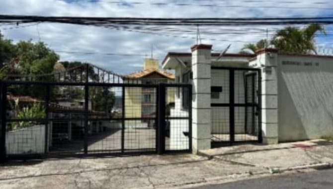 Apartamento em leilão em Cotia - SP, bairro Jardim Sabiá — Apartamento 45 m² - Jardim Sabiá - Cotia - SP