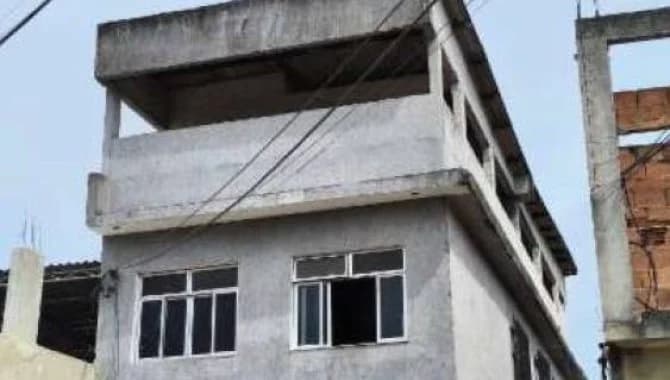 Casa em leilão em Duque De Caxias - RJ, bairro Pilar — Casa em Condomínio 38 m² - Pilar - Duque de Caxias - RJ