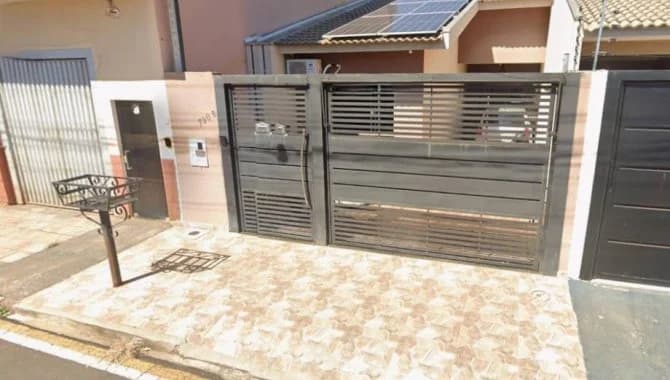 Foto 3 de 3: Casa em leilão em Sarandi - PR, bairro Jardim Panorama — Casa em Condomínio 88 m² (01 vaga) - Jardim Panorama - Sarandi - PR