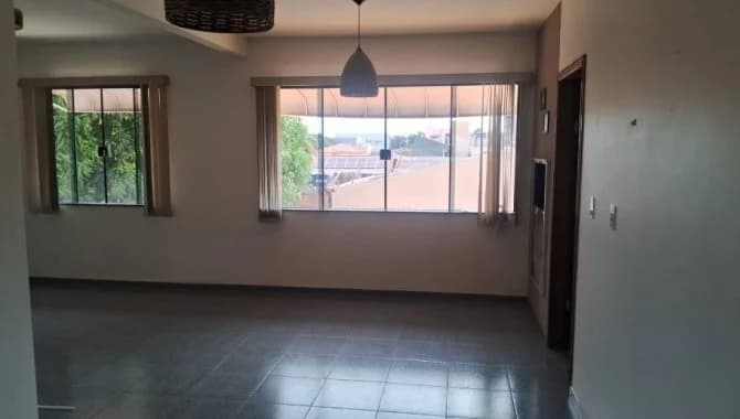 Foto 18 de 21: Apartamento em leilão em Rondonópolis - MT — Apartamento 165 m² (01 vaga) - Vila Aurora I - Rondonópolis - MT