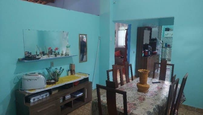 Foto 17 de 19: Casa em leilão em Camaçari - BA, bairro Monte Gordo — Casa 389 m² - Monte Gordo - Camaçari - BA