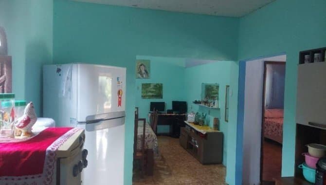 Foto 3 de 19: Casa em leilão em Camaçari - BA, bairro Monte Gordo — Casa 389 m² - Monte Gordo - Camaçari - BA