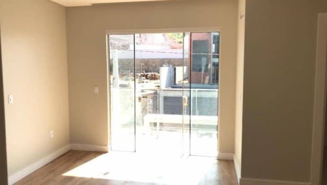 Foto 3 de 14: Casa em leilão em Gaspar - SC, bairro Gaspar Mirim — Casa em Condomínio 165 m² (01 vaga) - Gaspar Mirim - Gaspar - SC