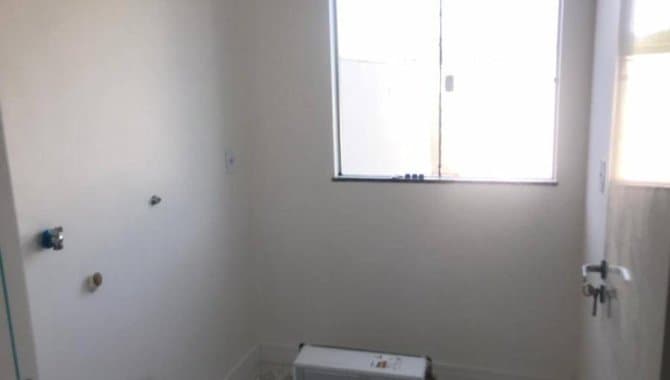 Foto 11 de 14: Casa em leilão em Gaspar - SC, bairro Gaspar Mirim — Casa em Condomínio 165 m² (01 vaga) - Gaspar Mirim - Gaspar - SC