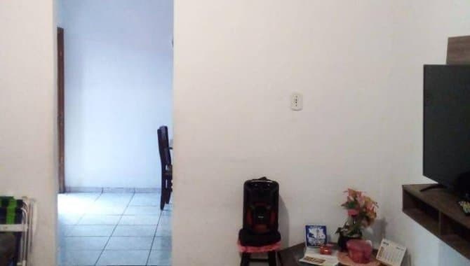 Foto 5 de 15: Casa em leilão em Alvorada - RS, bairro Aparecida — Casa 172 m² - Aparecida - Alvorada - RS