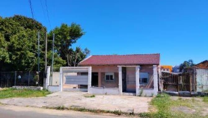 Casa em leilão em Alvorada - RS, bairro Aparecida — Casa 172 m² - Aparecida - Alvorada - RS
