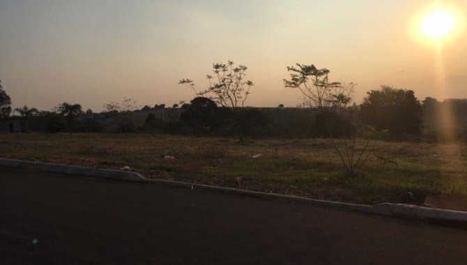 Foto 11 de 21: Terreno em leilão em Pérola - PR — Terreno 700 m² (Lt. 06 - Qd. 04) - Parque Residencial Viva - Pérola - PR