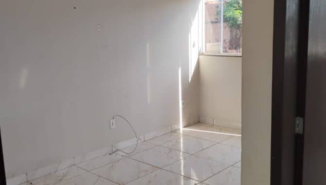 Foto 10 de 15: Casa em leilão em Sinop - MT — Casa 51 m² - Residencial Sabrina III - Sinop - MT