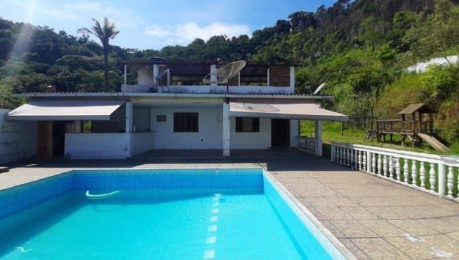 Foto 1 de 18: Casa em leilão em Magé - RJ, bairro Parque do Imperador — Casa 162 m² - Parque do Imperador - Magé - RJ