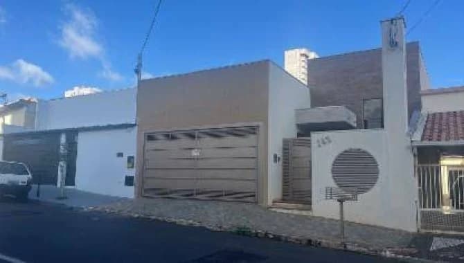 Foto 2 de 6: Casa em leilão em Tupã - SP, bairro Centro — Casa 320 m² - Centro - Tupã - SP
