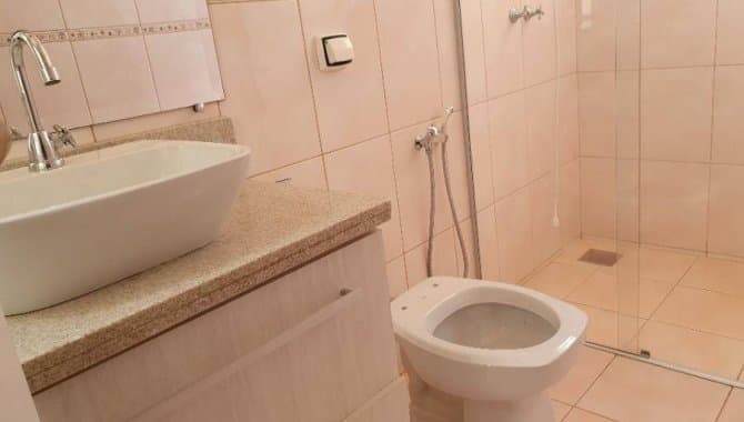 Foto 11 de 17: Casa em leilão em Ourinhos - SP, bairro Vila Soares — Casa 191 m² - Vila Soares - Ourinhos - SP