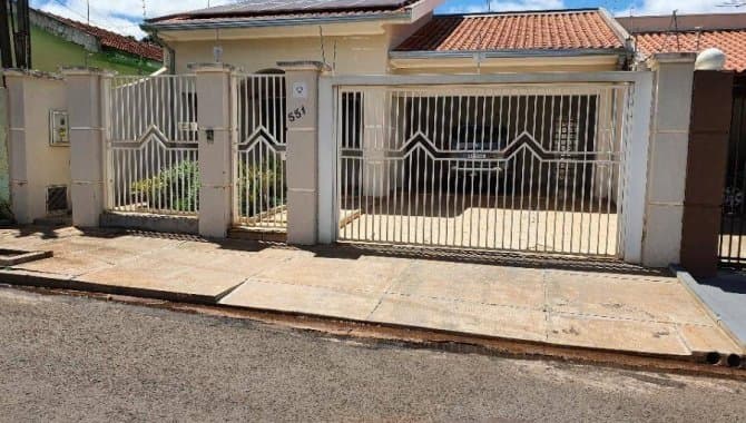 Foto 1 de 17: Casa em leilão em Ourinhos - SP, bairro Vila Soares — Casa 191 m² - Vila Soares - Ourinhos - SP