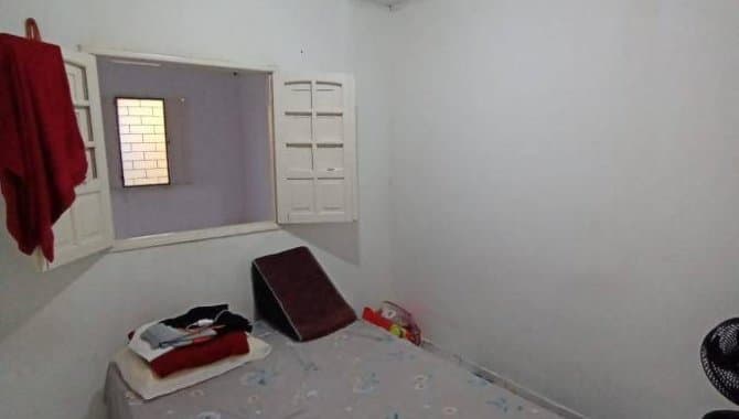 Foto 8 de 28: Casa em leilão em Uruguaiana - RS, bairro Prefeito Antonio L de Souza — Casa em Condomínio 48 m² (Unid. 05) - Prefeito Antonio L De Souza - Rio Largo - AL