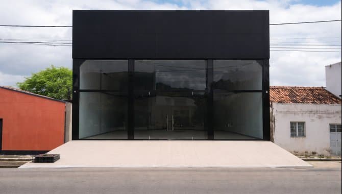 Comercial em leilão em Alagoinha - PE, bairro Machuca — Loja 370 m² - Machuca - Alagoinha - PE
