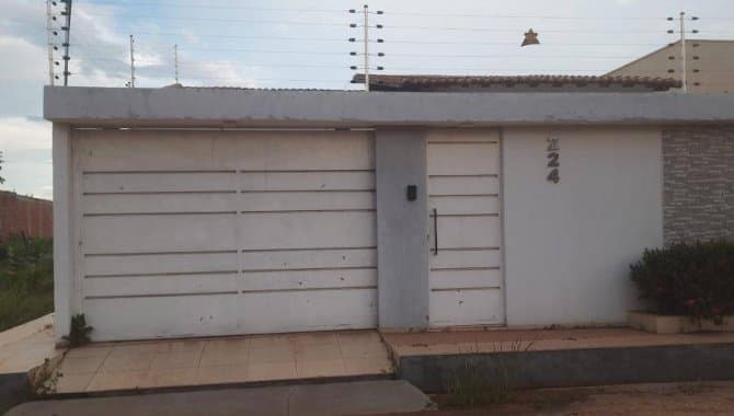 Foto 2 de 31: Casa em leilão em Picos - PI, bairro Ipueiras — Casa 122 m² - Ipueiras - Picos - PI