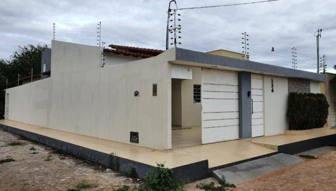 Foto 3 de 31: Casa em leilão em Picos - PI, bairro Ipueiras — Casa 122 m² - Ipueiras - Picos - PI