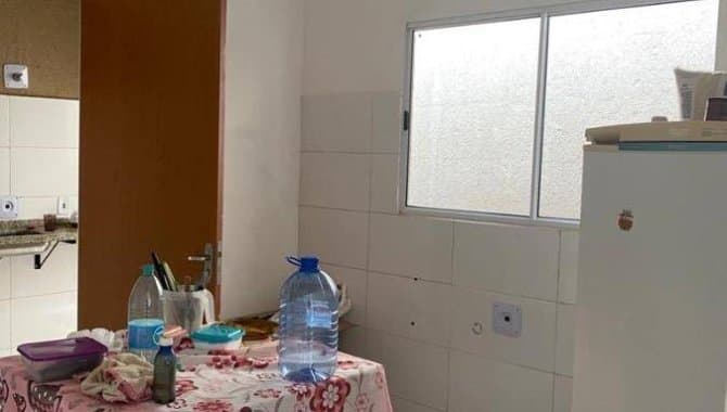 Foto 5 de 37: Casa em leilão em Itumbiara - GO, bairro Jardim Europa — Casa em Condomínio 68 m² (01 vaga) - Jardim Europa - Itumbiara - GO