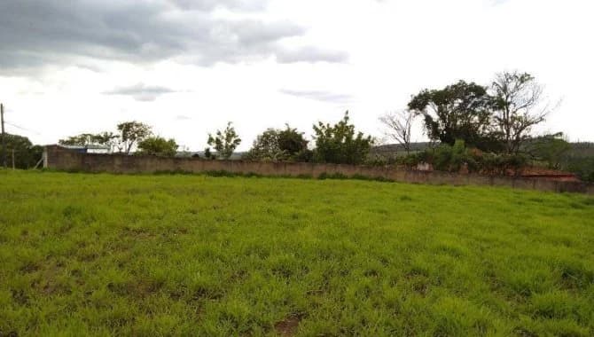 Foto 1 de 15: Terreno em leilão em Limeira - SP — Área com 21.723 m² - Jardim Residencial Regina Bastelli - Limeira - SP
