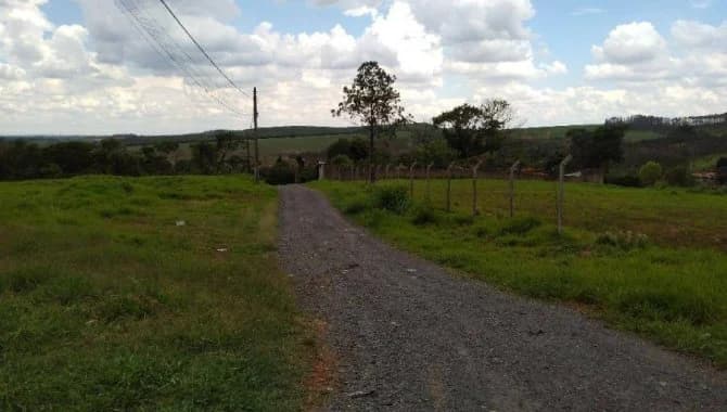 Foto 7 de 15: Terreno em leilão em Limeira - SP — Área com 21.723 m² - Jardim Residencial Regina Bastelli - Limeira - SP
