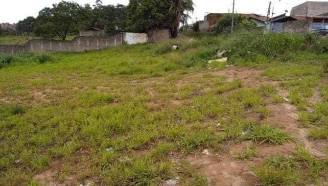 Foto 3 de 15: Terreno em leilão em Limeira - SP — Área com 21.723 m² - Jardim Residencial Regina Bastelli - Limeira - SP