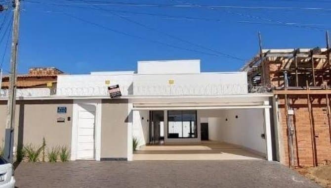 Foto 2 de 15: Casa em leilão em Trindade - GO, bairro Jardim Primavera — Casa 183 m² - Jardim Primavera - Trindade - GO