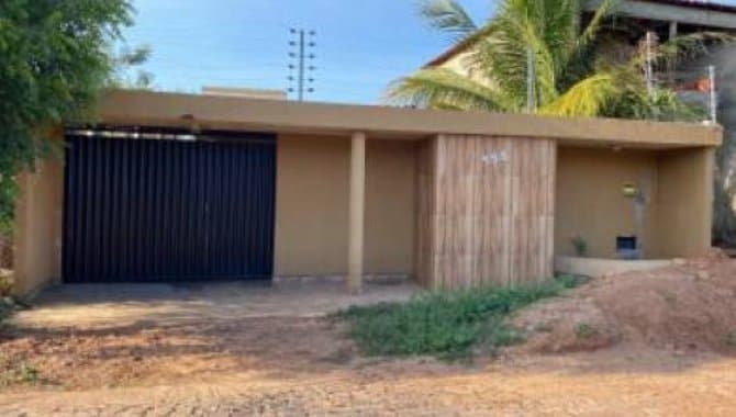 Casa em leilão em Oeiras - PI, bairro Bodelândia — Casa 103 m² - Bodelândia - Oeiras - PI