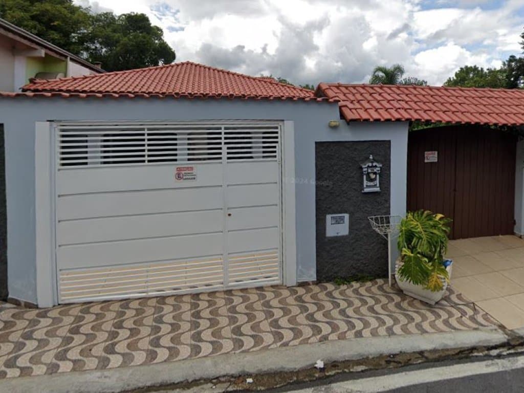 Foto 5 de 6: Casa em leilão em Mairinque - SP, bairro Jardim Granada — Casa 216 m² (área construída) - Jardim Granada - Mairinque - SP