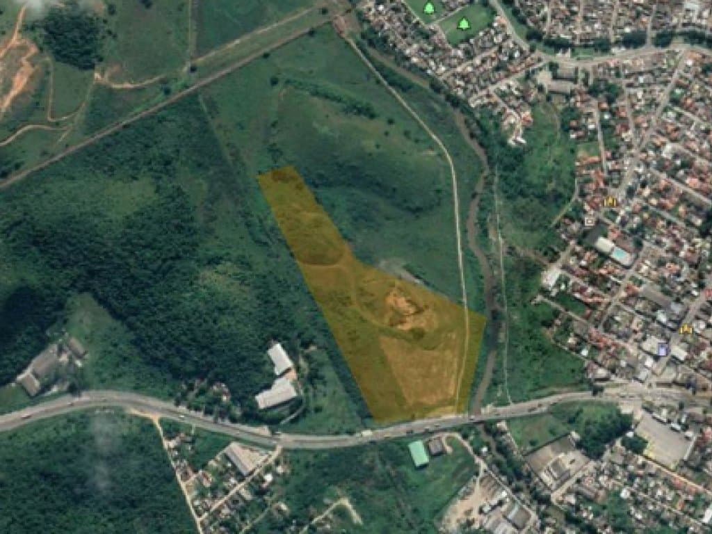 Foto 1 de 7: Area Rural em leilão em Magé - RJ — Área 120.056 m² (Sítio Roncador) - Barbuda - Magé - RJ