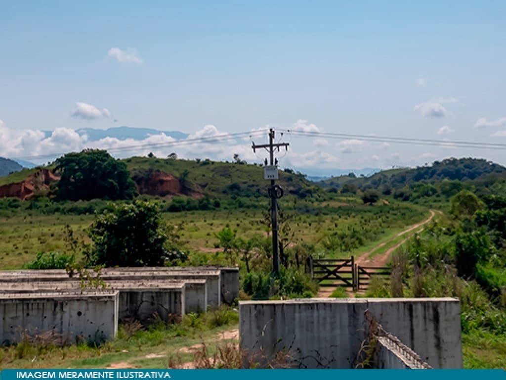Foto 3 de 7: Area Rural em leilão em Magé - RJ — Área 120.056 m² (Sítio Roncador) - Barbuda - Magé - RJ