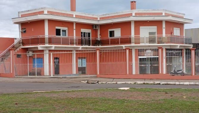 Foto 2 de 3: Apartamento em leilão em Santiago - RS, bairro Gaspar Dutra — Loja, Padrão, 0 Vaga(S) de Garagem