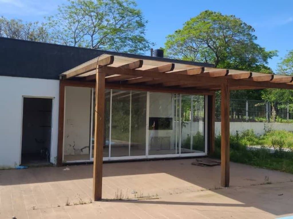 Foto 50 de 81: Casa em leilão em Uruguaiana - RS, bairro São Marcos — Casa 215 m²  em Terreno de 1.180 m² - São Marcos - Uruguaiana - RS