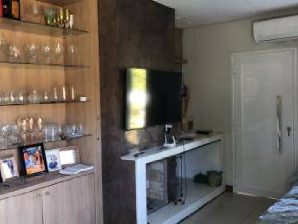 Foto 35 de 81: Casa em leilão em Uruguaiana - RS, bairro São Marcos — Casa 215 m²  em Terreno de 1.180 m² - São Marcos - Uruguaiana - RS