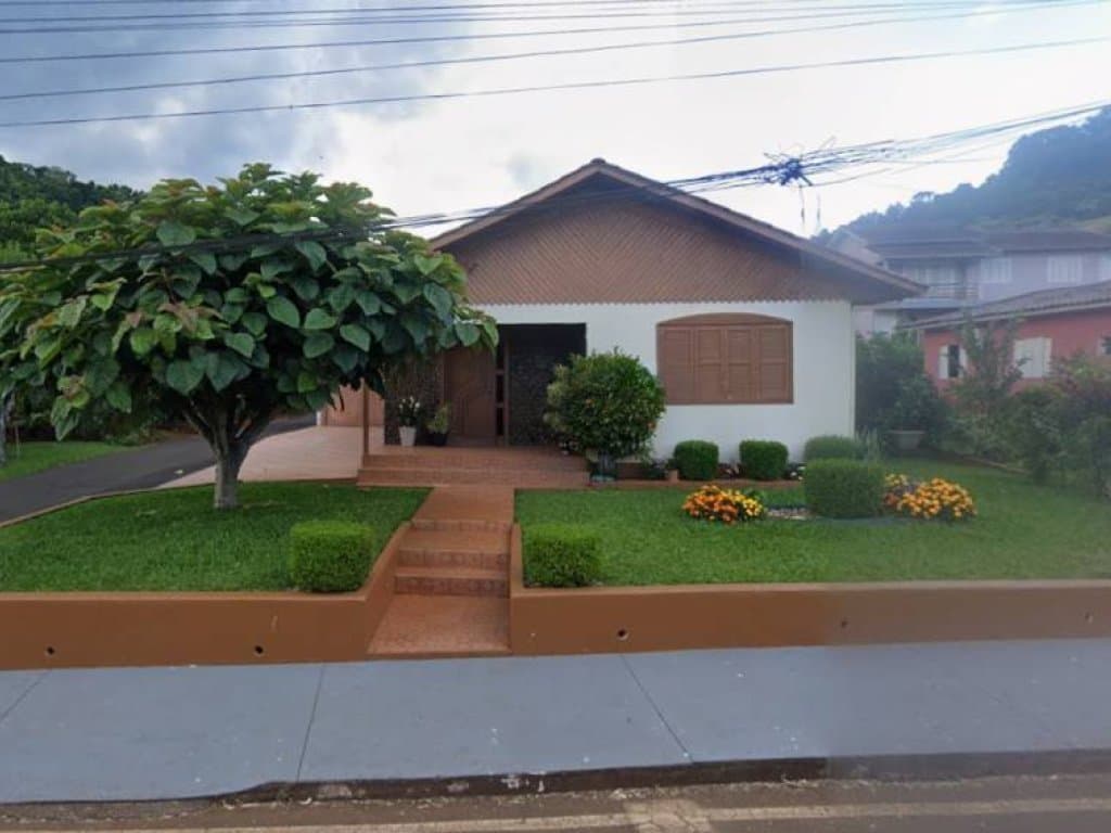 Foto 1 de 6: Casa em leilão em Mariano Moro - RS, bairro Centro — Casa 82 m² - Centro - Mariano Moro - RS