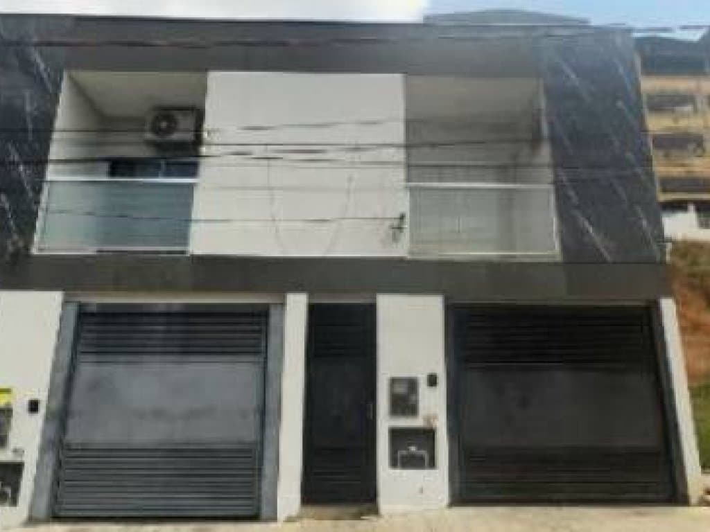 Foto 1 de 13: Casa em leilão em Leopoldina - MG, bairro João Paulo Ii — Casa 116 m² - João Paulo II - Leopoldina - MG